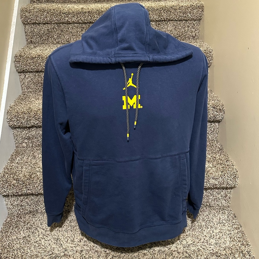 Exclusive - Nike Air JORDAN *Michigan Wolverines* pullover hoodie sweatshirt S